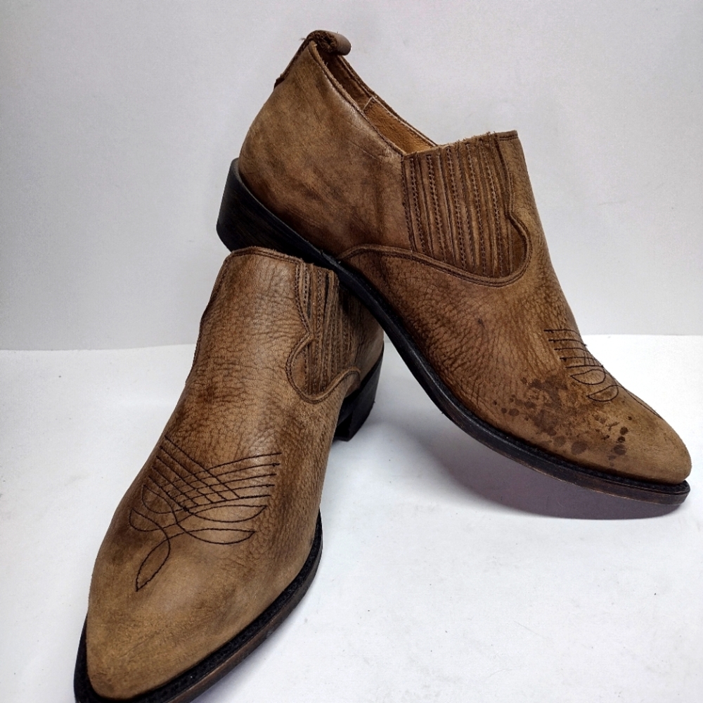 Frye Billy Shootie Western ankle leather brown/distressed 9B (discontinued)